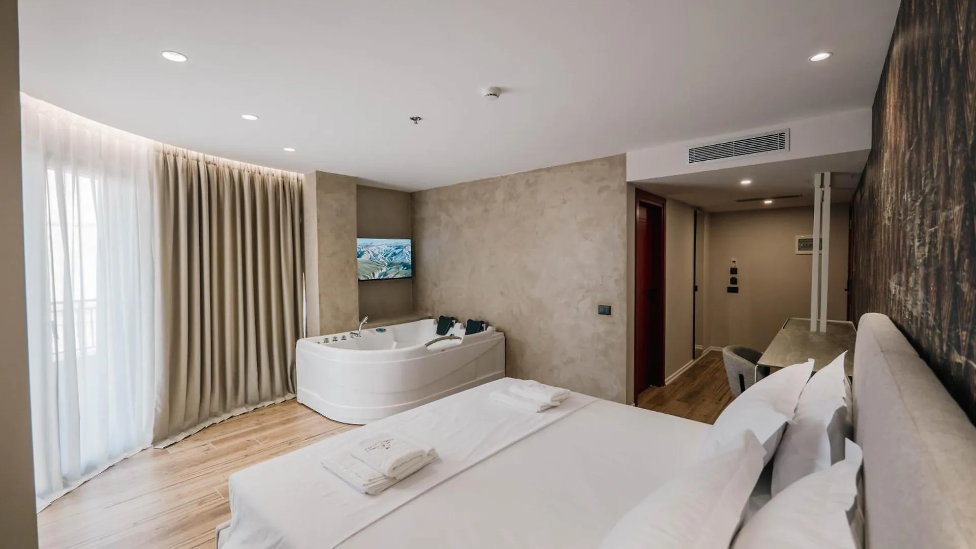 Ermes Luxury Hotel Durrës